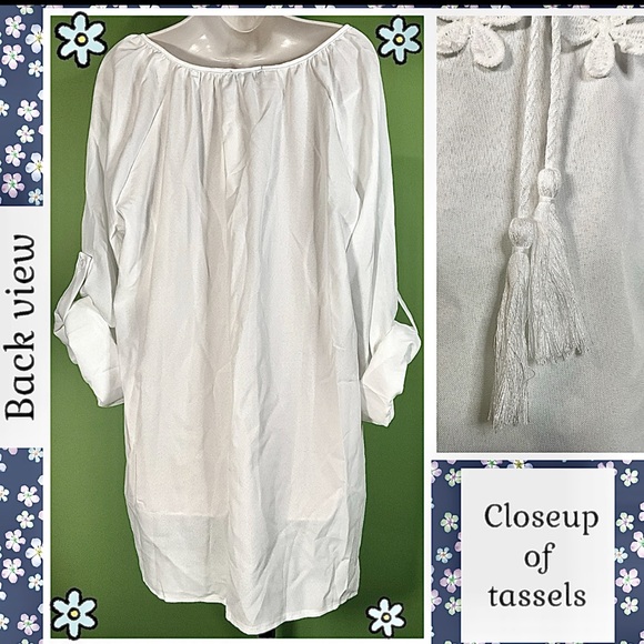 NWT WHITE LIGHTWEIGHT BLOUSE W FLORAL APPLIQUÉ &TASSEL TIESFITS CLOSER TO 3X - Picture 4 of 13